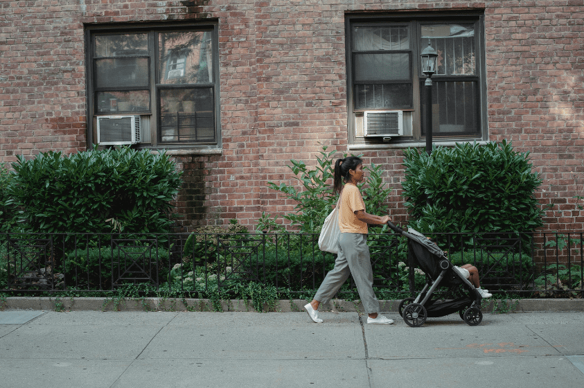 Should I Bring My Baby With Me To Therapy?